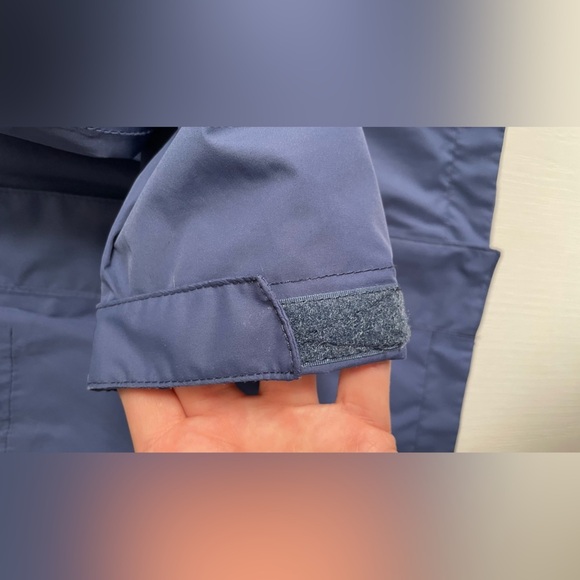 MCKINLEY size Medium water resistant - Picture 9 of 16